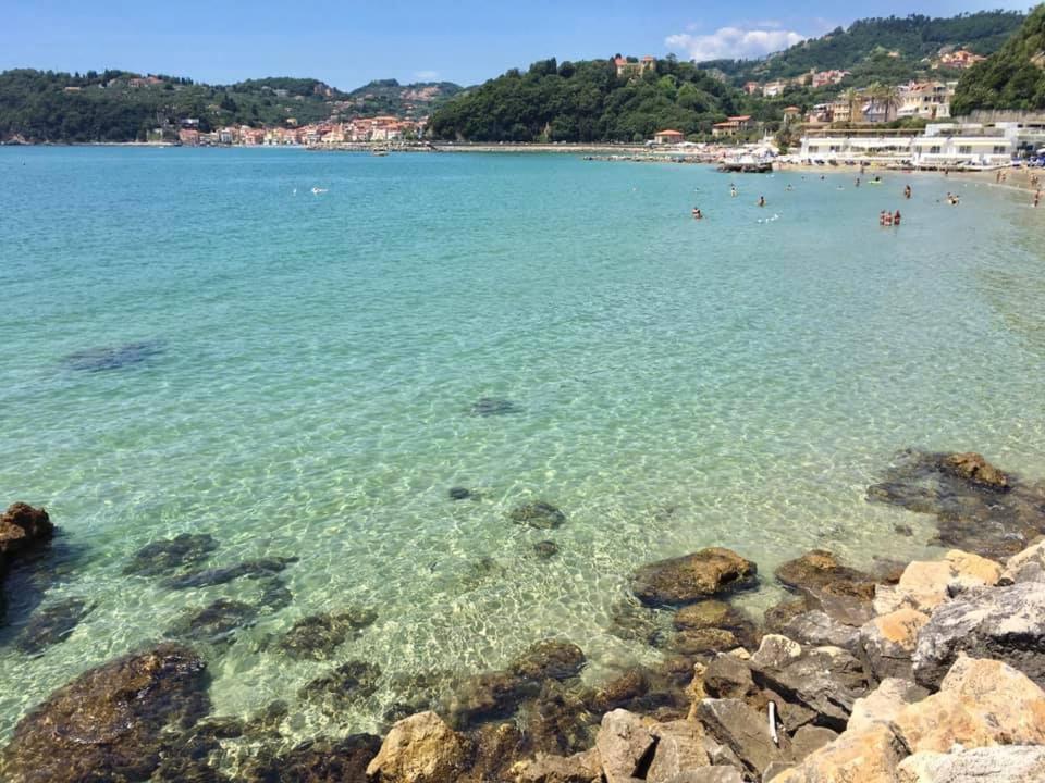 Apartment Sea & Culture -lerici-300 M From The